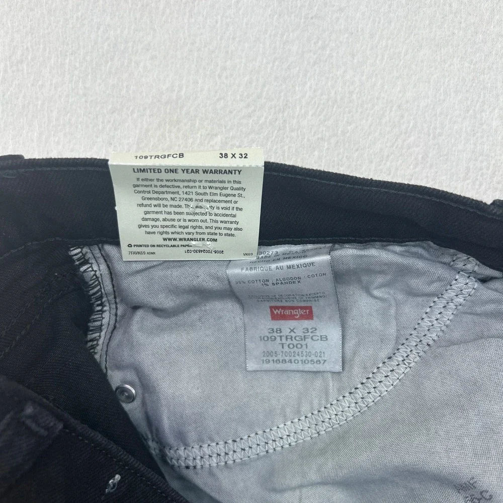 Wrangler Mens Regular Fit Straight Leg Flex Jeans Black 38x32 109TRGFCB